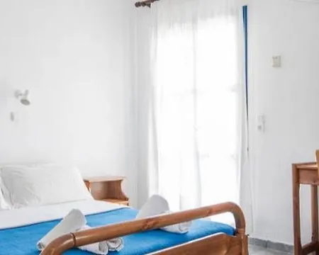 Sea Wave Aparthotel Perissa (Santorini)