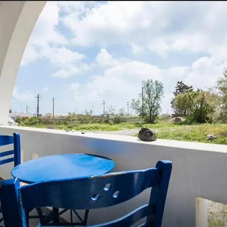 Sea Wave Aparthotel Perissa (Santorini)